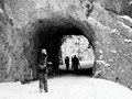 Tunnel au-dessus du monastère