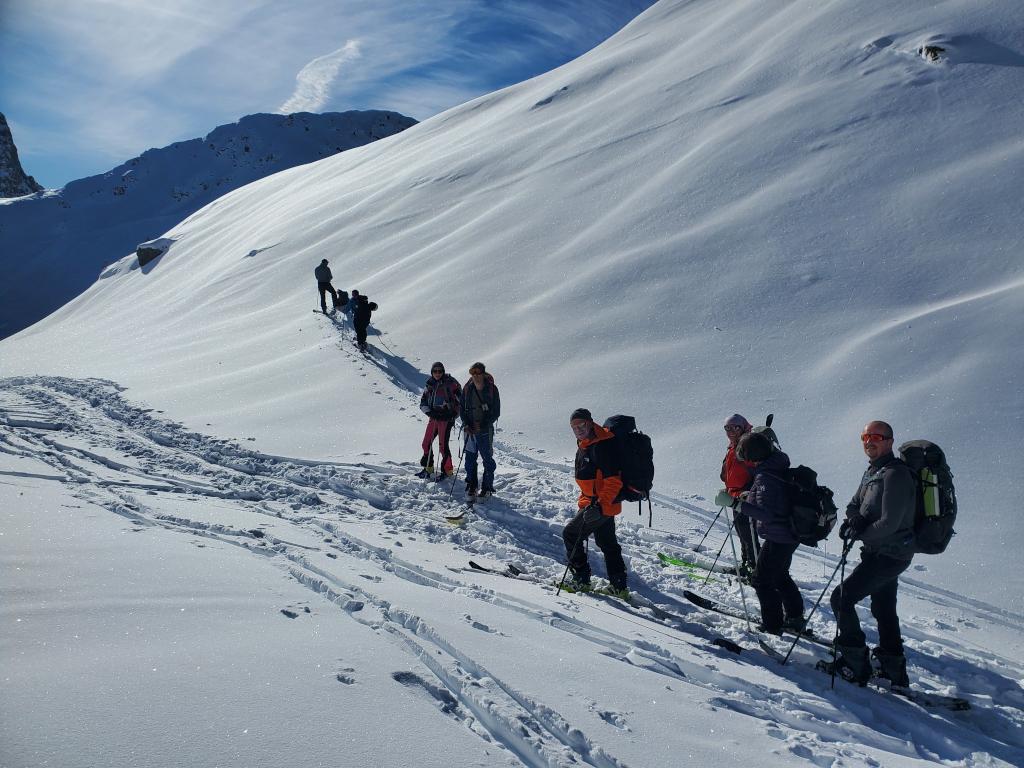 photo 260301037_121e