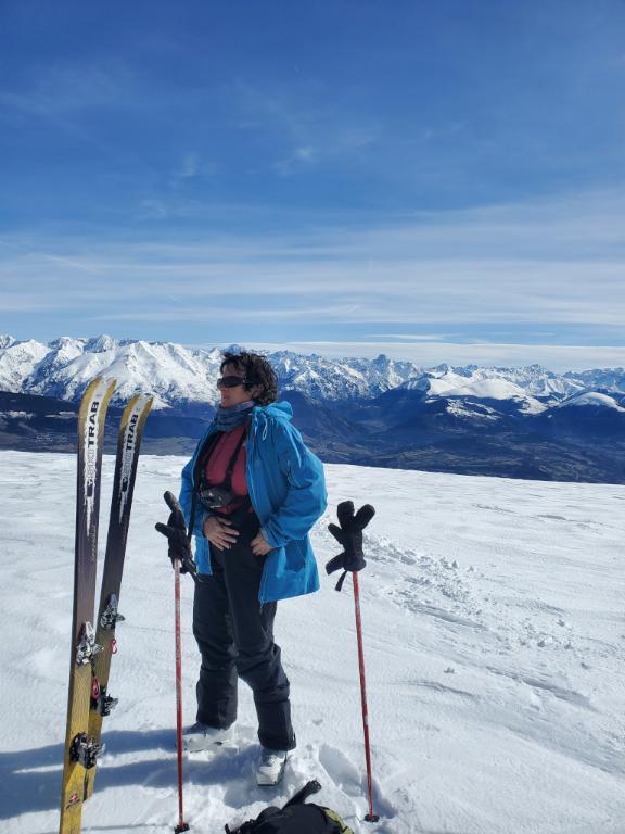 photo 260322121_121h